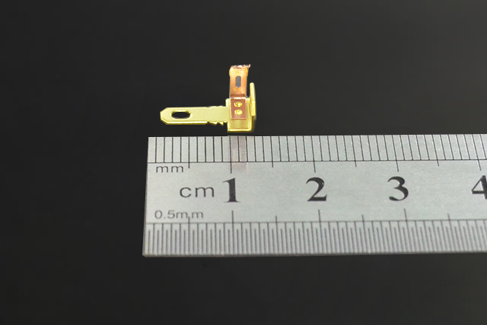 如何為您的企業選擇合適的汽車五金沖壓服務？